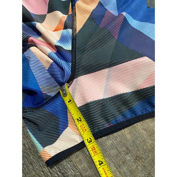 Athleta Shorts Size M - Picture 7 of 9